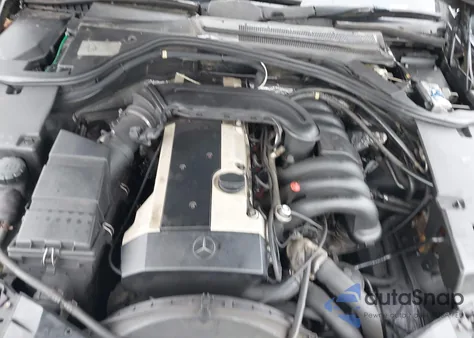 1999 Mercedes-Benz S 320 из США, поврежденный, VIN WDBGA33G4XA431496